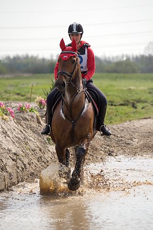 Cross met Groninger Esther. Foto: Claudia Dermois